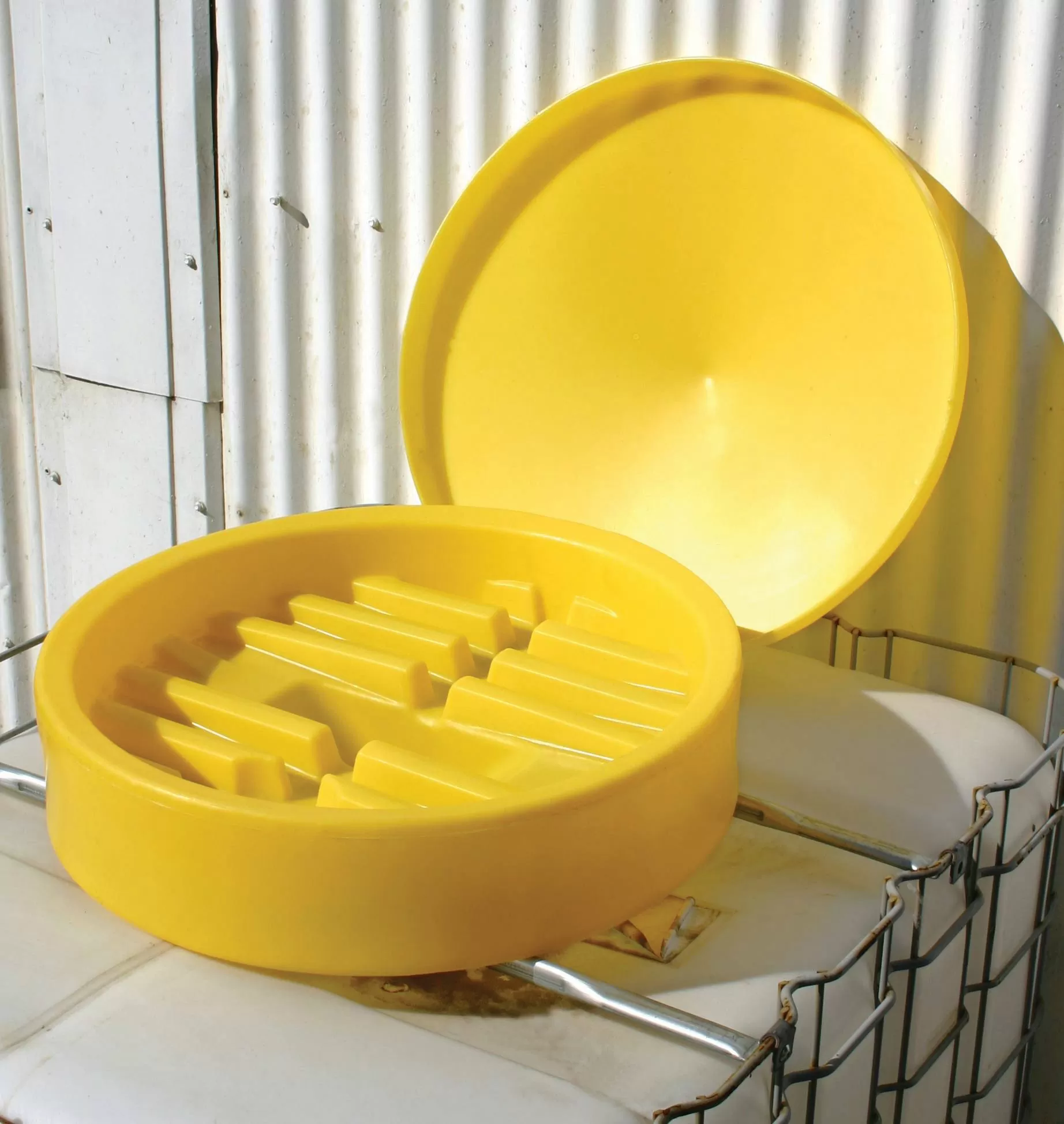 Df200ibcfunnelwithlid Df200ibcfunnelwithlid